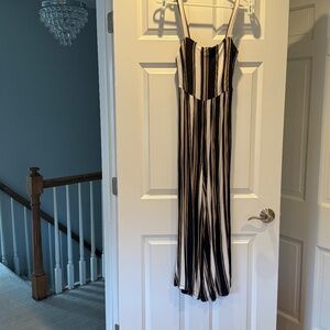 Forever 21 Jumpsuit Size small